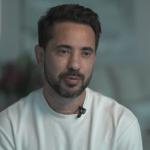 Everton Ribeiro se emociona ao contar detalhes de luta contra câncer: 'Queria chorar'
