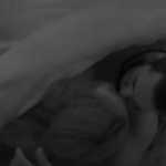BBB 25: Giovanna e Maike se beijam embaixo do edredom; veja vídeo
