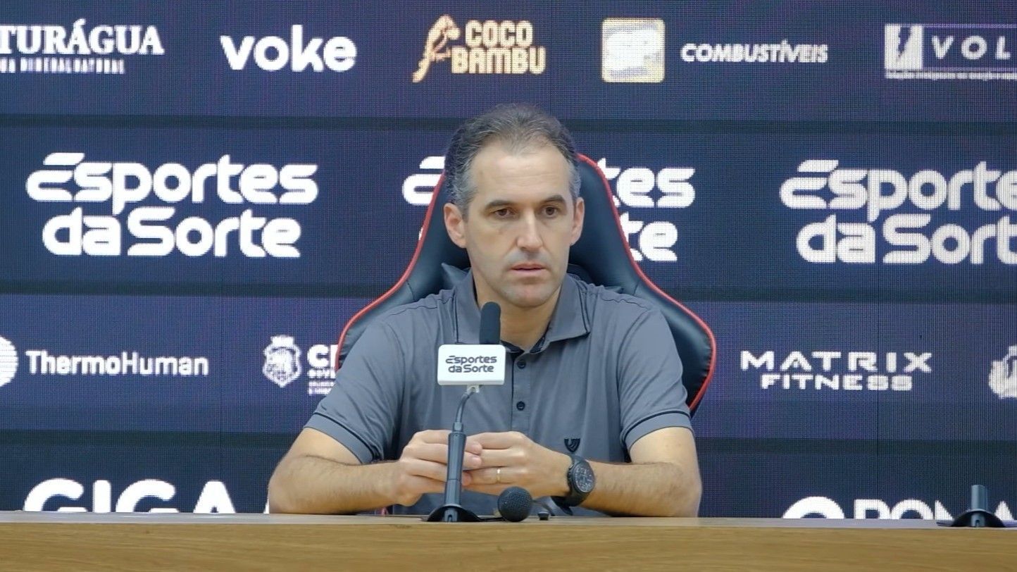 Léo Condé avalia temporada do Ceará após vitória sobre o São Paulo