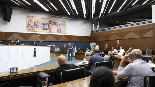 Sem votar projetos em setembro, Câmara de BH pode ter sessões extras na semana que vem
