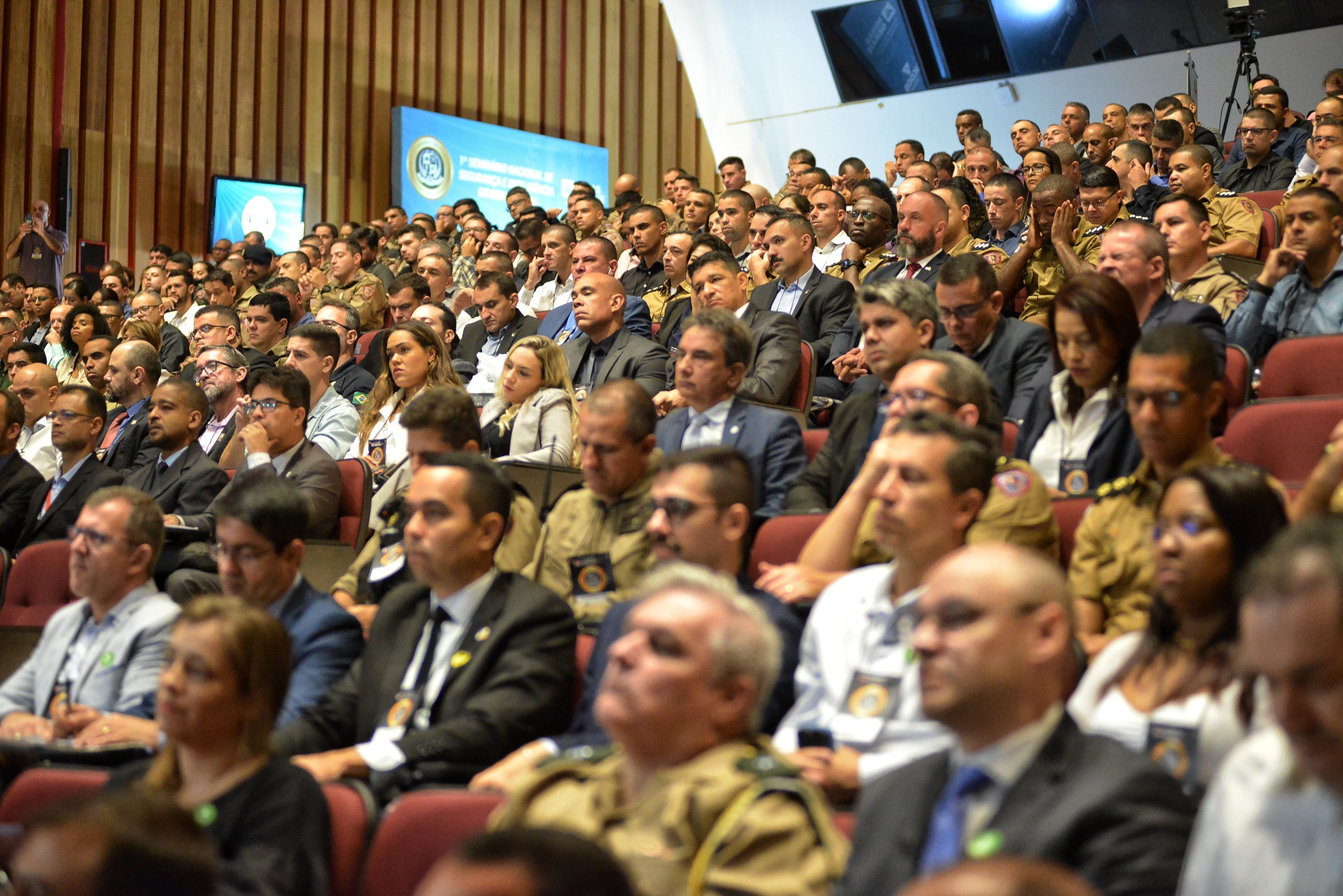 Agentes do FBI participam de evento sobre segurança de autoridades na Cidade Administrativa de MG