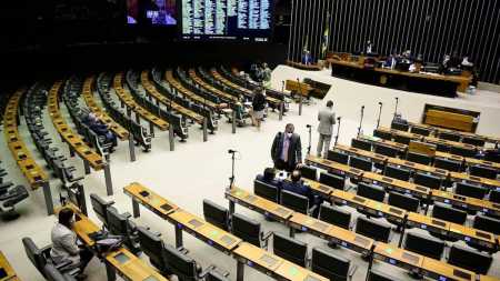 A história de cada político orienta as decisões que impactam a vida de cada um de nós