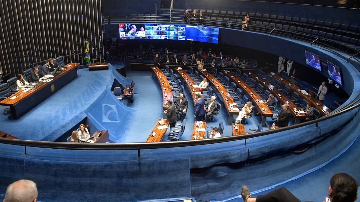 Comissão do Senado aprova relatório, e marco fiscal vai ao plenário ainda nesta quarta-feira 