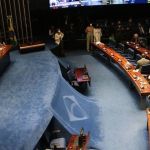 Senado analisa projeto que inclui crimes contra criança e adolescente na lista de hediondos 