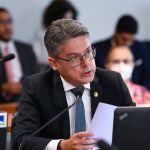 TSE julga contas do PSDB ligadas a senador que propôs indiciamento de ministros do STF