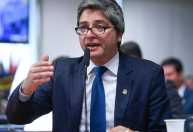 Flávio Bolsonaro escolhe Carlos Portinho para disputar vaga ao Senado pelo PL no Rio