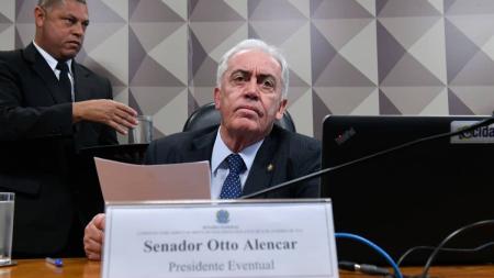 Senador da Bahia presidiu interinamente a CPMI de 8 de janeiro
