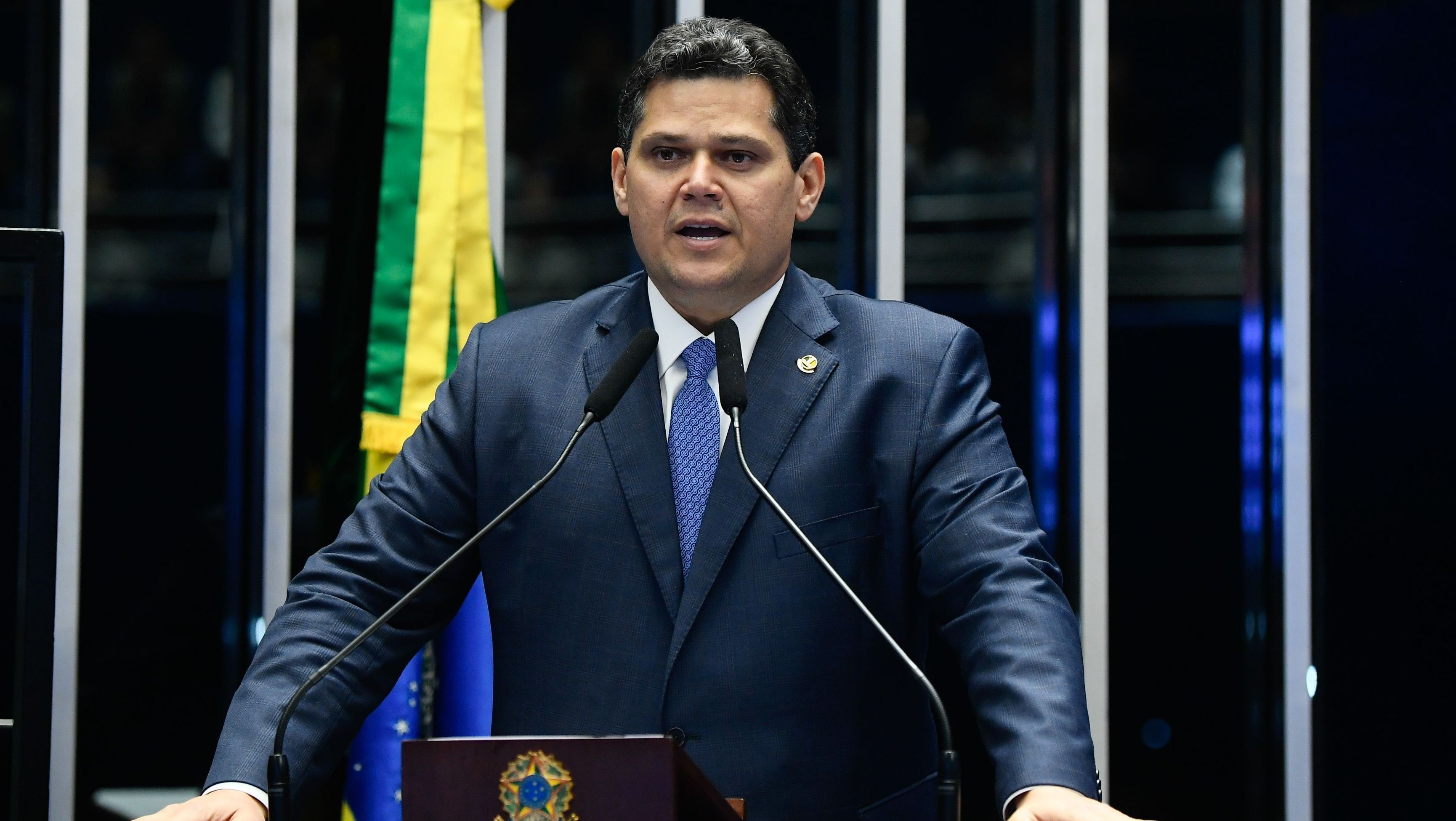 PEC dos Precatórios é retirada de pauta após pedido do relator
