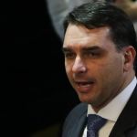 “Grande injustiça“: Flávio Bolsonaro defende governador de São Paulo após críticas