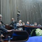 Senador do PT cobra recriação da Comissão de Mortos em sessão pelos 60 anos do golpe militar