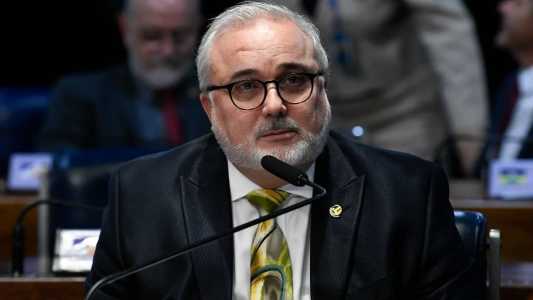 Senador Jean Paul Prates assume presidência da Petrobras no governo Lula