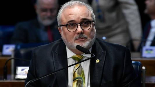 Senador Jean Paul Prates assume presidência da Petrobras no governo Lula