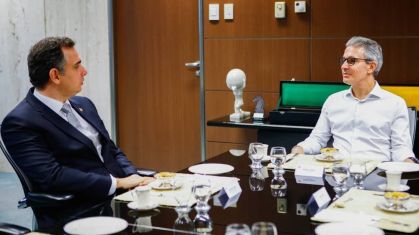 Senador Rodrigo Pacheco usou suas redes sociais para rebater declaração de Zema