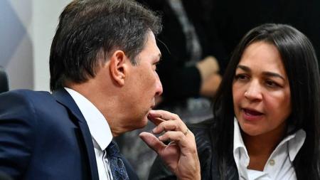Senadora Eliziane Gama (PSD-MA) pretende ouvir ex-comandante da Marinha citado na delação premiada de Mauro Cid