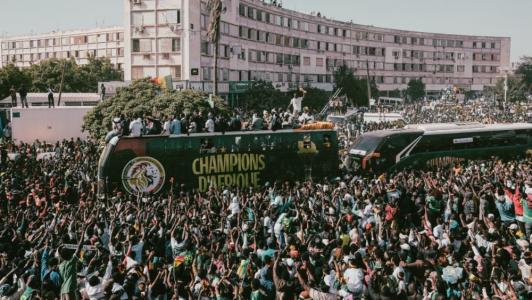 Delegação de Senegal foi ovacionada após mais um título da Copa Africana de Nações