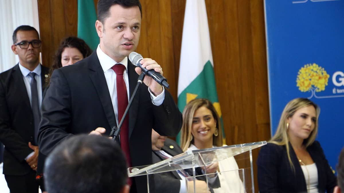 Senhas de Anderson Torres repassadas à PF estariam suspensas por falta de pagamento ao provedor
