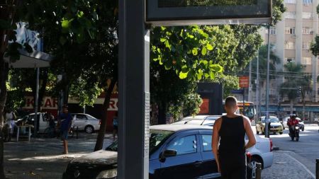Sensação térmica de 58ºC foi registrada nesse sábado (4) no Rio de Janeiro