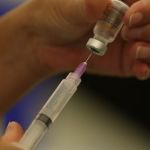 Vacina da gripe: epidemiologista alerta que 'agora é o momento ideal'