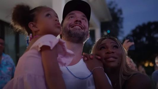 Serena Williams fez chá-revelação do segundo bebê