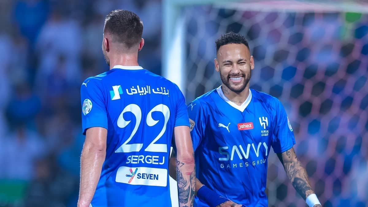 Neymar brilha em estreia, e Al-Hilal goleia Al-Riyadh por 6 a 1 na Liga Saudita