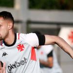 Serginho é registrado e estreia no Vasco diante do Cruzeiro