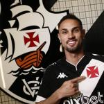 Vasco anuncia atacante Serginho como reforço