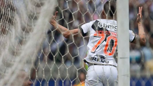 Serginho marcou o único gol da partida, que deu vitória ao Vasco sobre o Atlético