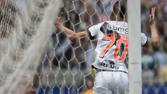 Serginho marcou o único gol da partida, que deu vitória ao Vasco sobre o Atlético