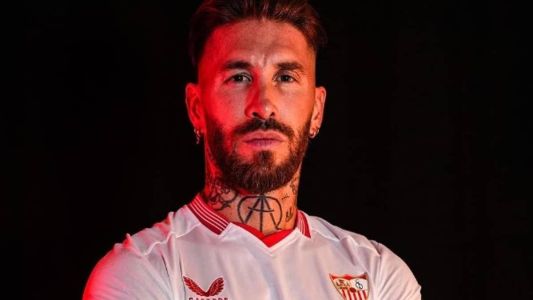 Sergio Ramos foi contratado nesta segunda-feira