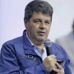 Presidente do Vélez Sarsfield renuncia em meio a crise e ameaça de torcedores