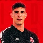 Internacional oficializa contratação de goleiro Sergio Rochet  