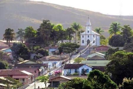 Serra da Saudade (MG) tem menos habitantes que eleitores, segundo dados do TSE