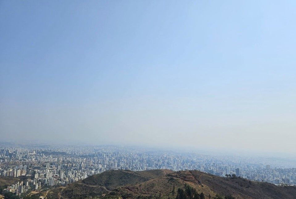 BH deve ter segunda-feira (26) nublada com queda na temperatura durante o dia