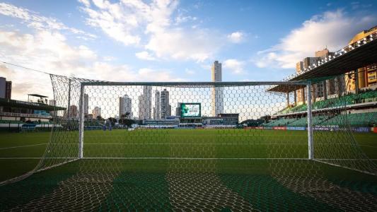 Serrinha recebe o jogo entre Goiás x Universitario