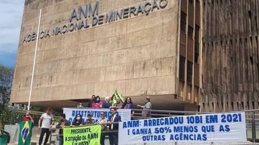 Servidores da Agência Nacional de Mineração estão em greve há quatro meses