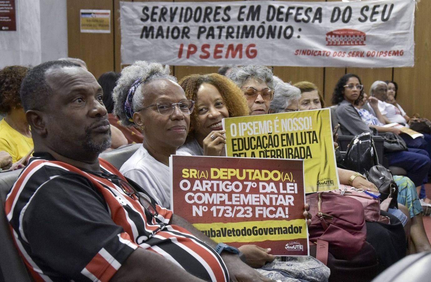 Projeto que aumenta contribuição do Ipsemg volta à pauta da ALMG e pode ir a plenário nesta semana