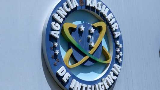 Servidores presos pela Polícia Federal (PF) são demitidos pelo ministro Rui Costa, da Casa Civil