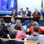 Sessão com Haddad na Câmara tem troca de xingamentos e acusações; veja vídeos