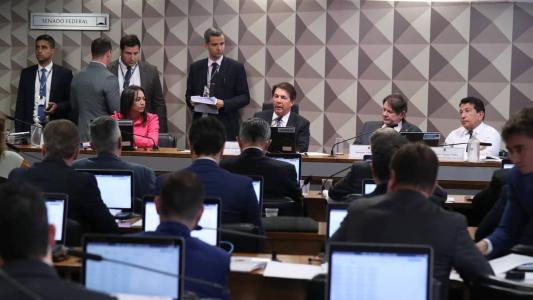 Sessão desta terça (13) serviu para a votação de requerimentos