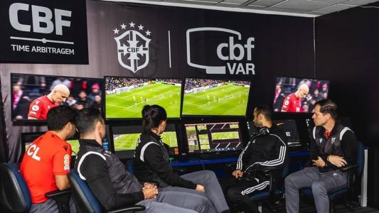 Sete novas regras do futebol entram em vigor em julho
