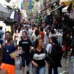 Setor de serviços cresce 0,9% em março, diz IBGE