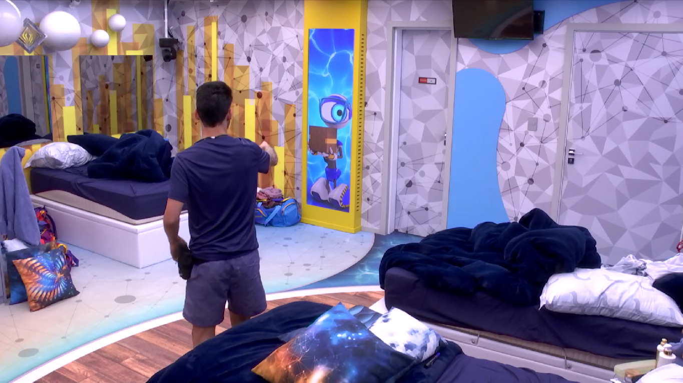 Seu Fifi entra em ação no BBB 25 e captura conversas polêmicas
