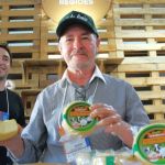 Queijo maturado no vinho acaba em três horas e já tem 'fila de espera'