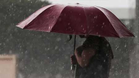 Sexta-feira será marcada por calor e fortes chuvas em Minas