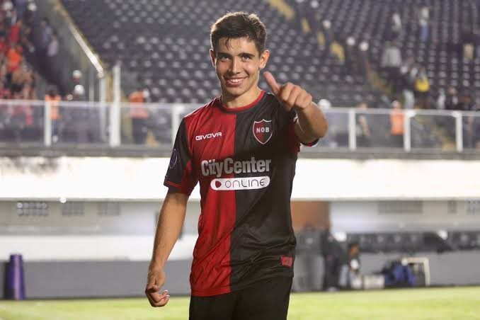 Juan Sforza e Gustavo Cuellar: entenda a situação dos principais alvos do Vasco