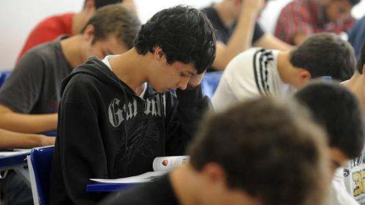 A seleção do Fies é feita a partir da nota do Exame Nacional do Ensino Médio (Enem)