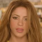 Shakira dedica prêmio de ‘Mulher do Ano’ a mães solteiras, e alfineta Piqué: ‘senti na própria carne’ 