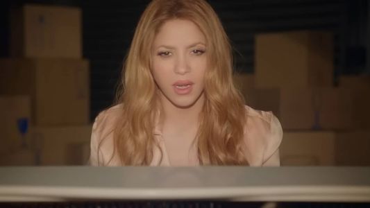 Shakira em 'Acróstico', seu mais recente lançamento