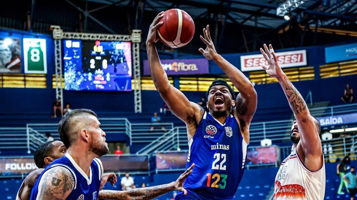 Minas bate Quimsa e fica com o terceiro lugar da Champions de basquete