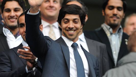 Sheikh Mansour pode ter que se afastar do City por possíveis relações com a Rússia